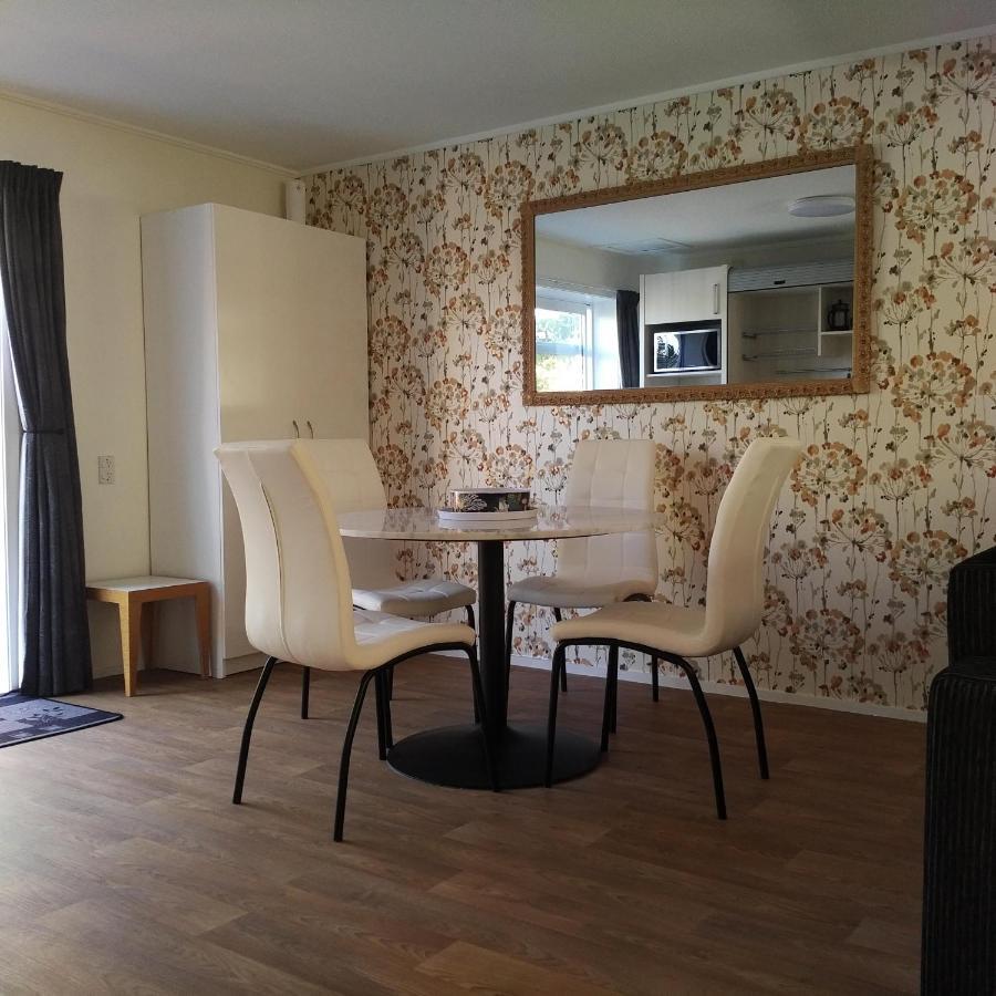 Vila Large Studio With Private Patio, Sky Tv & Wifi Mount Maunganui Exteriér fotografie